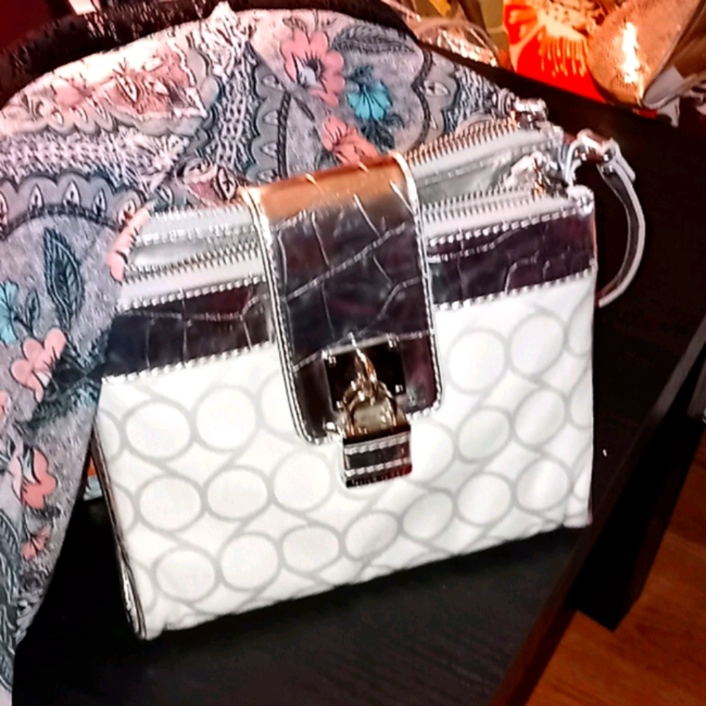 💎NWOT 9 West purse💎 - Picture 1 of 1